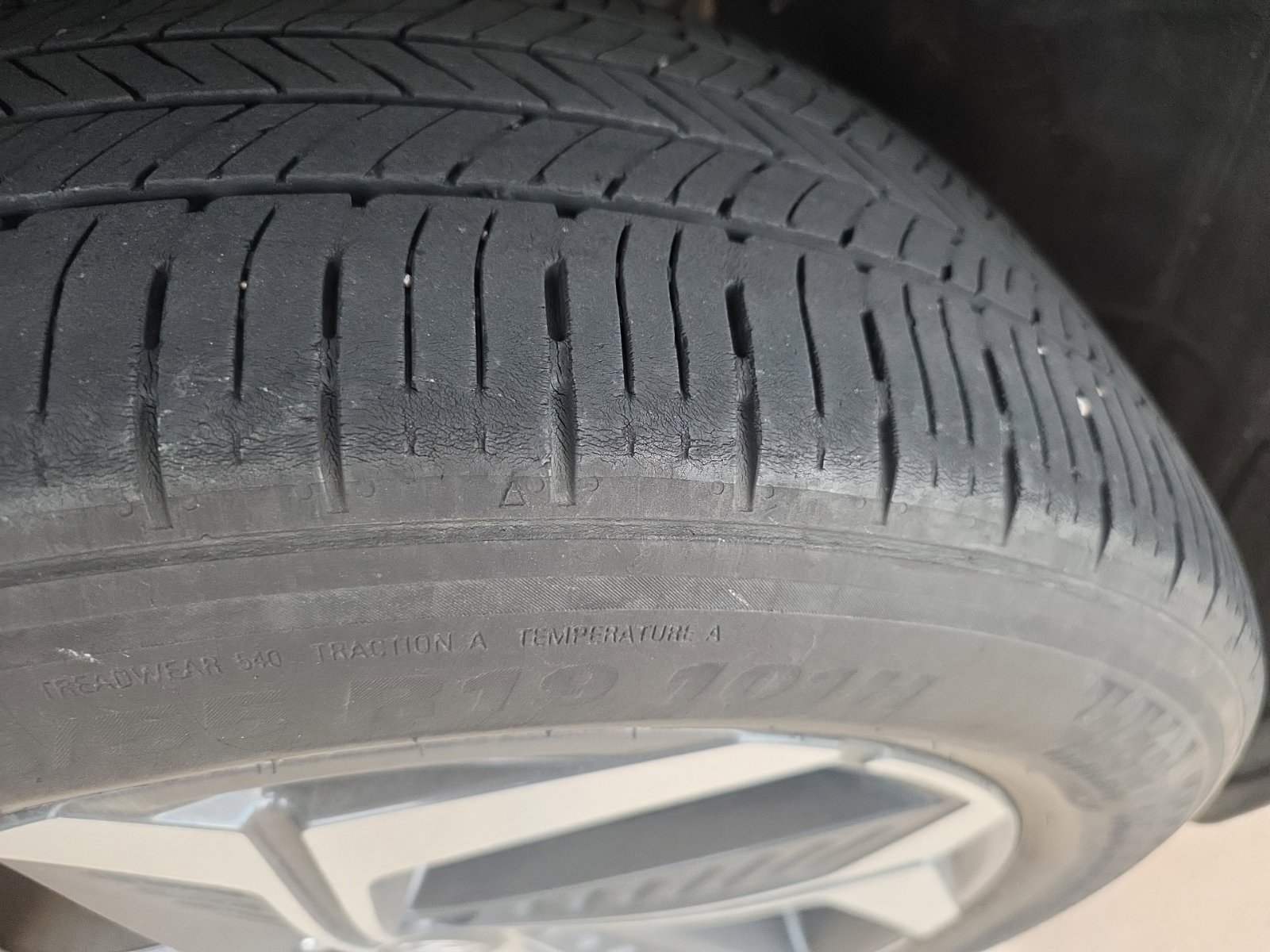 Used 2023 Hyundai Tucson Limited FWD image 14