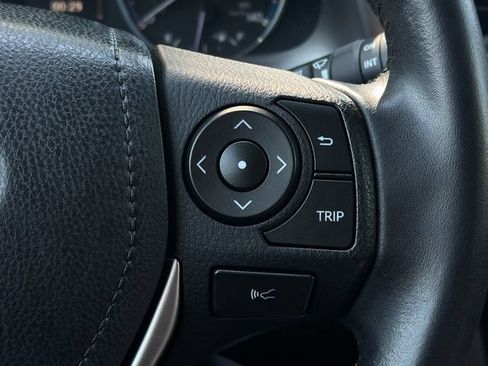 Used 2018 Toyota RAV4 Limited w/ All Weather Liner Package AWD/4WD image 22