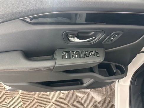 Used 2024 Honda Pilot TrailSport image 30