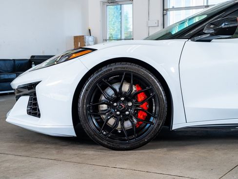 Used 2023 Chevrolet Corvette Z06 w/ Stealth Interior Trim Package image 9