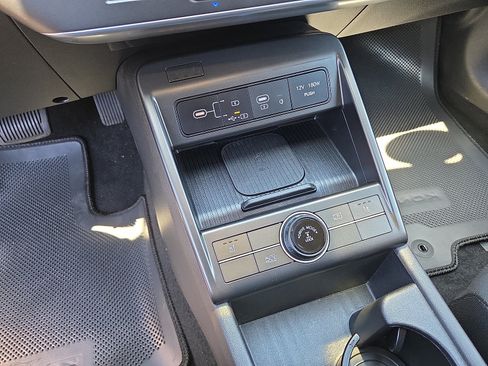Used 2024 Hyundai Kona SEL w/ Convenience Package AWD/4WD image 26