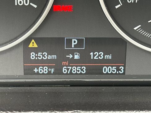 Used 2015 BMW 320i Sedan RWD image 30