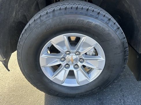 Certified 2025 Chevrolet Silverado 1500 LT w/ Work Truck Package image 33