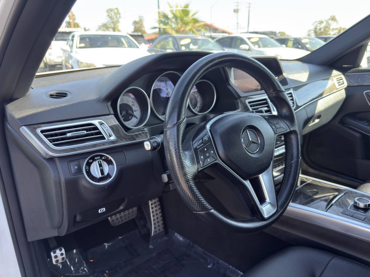 Used 2016 Mercedes-Benz E 350 Sedan image 17