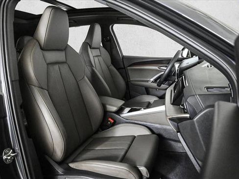 New 2025 Audi Q5 Premium Plus image 22