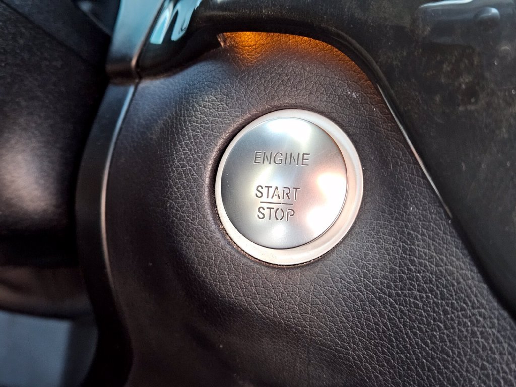 Used 2017 Mercedes-Benz GLS 450 4MATIC image 28