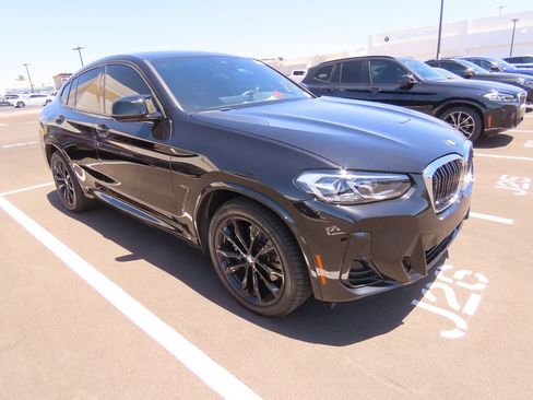 Certified 2023 BMW X4 M40i w/ Premium Package AWD/4WD image 2