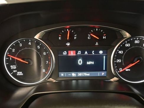 Used 2024 Chevrolet Blazer LT w/ Convenience Package FWD image 9