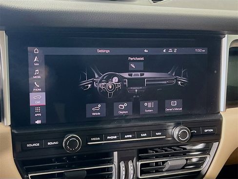 Used 2020 Porsche Macan S image 15