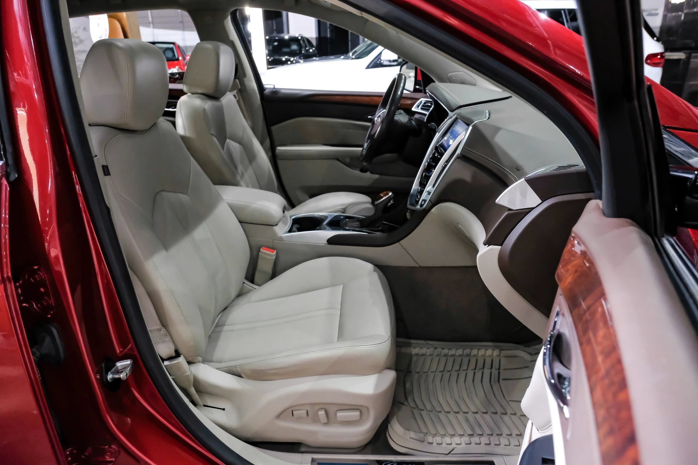 Used 2016 Cadillac SRX Luxury FWD image 37