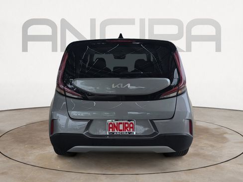 Certified 2025 Kia Soul LX image 7