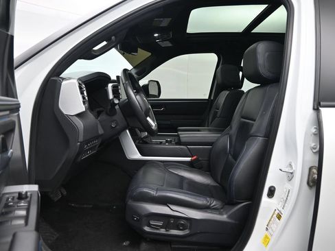 Used 2024 Toyota Tundra Platinum AWD/4WD image 20