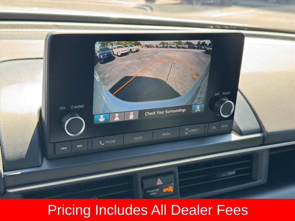 Used 2025 Honda Pilot Sport image 25