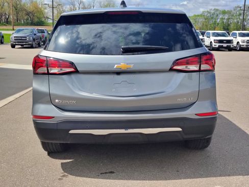 Used 2024 Chevrolet Equinox LT w/ LPO, Floor Liner Package AWD/4WD image 5