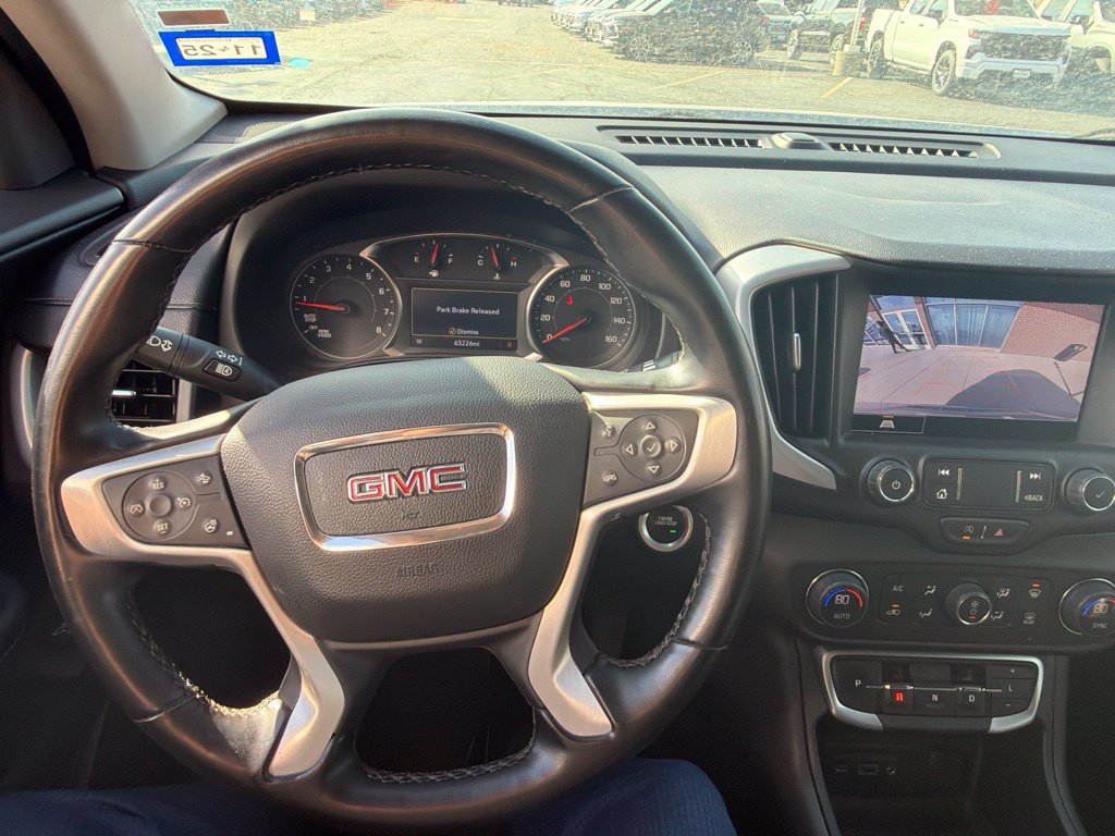 Used 2024 GMC Terrain SLT FWD image 12