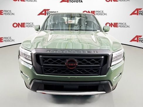 Used 2024 Nissan Frontier Pro-X w/ Technology Package image 2