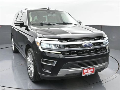 Used 2023 Ford Expedition Limited RWD image 3