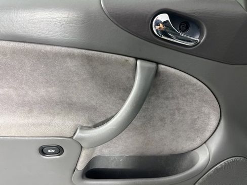 Used 2001 Saab 9-3 SE image 23