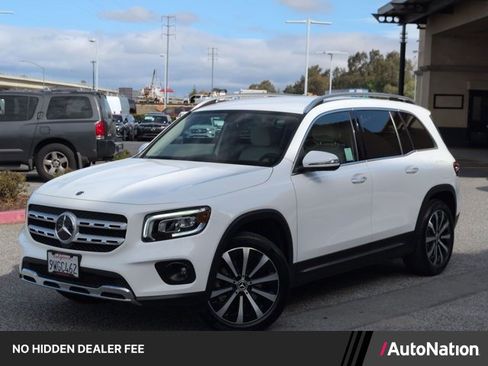 Used 2021 Mercedes-Benz GLB 250 w/ Premium Package image 1