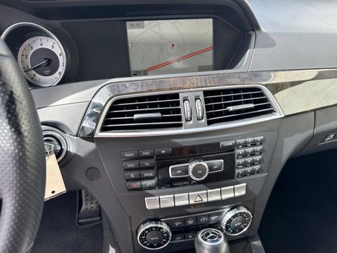 Used 2013 Mercedes-Benz C 350 Sport image 22