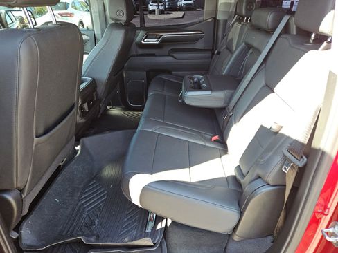 Used 2024 Chevrolet Silverado 1500 LT Trail Boss w/ Convenience Package II image 25