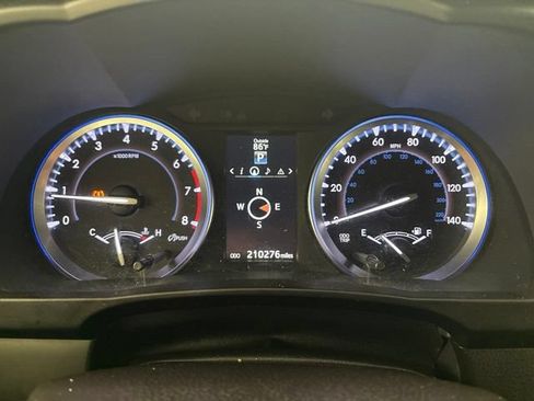 Used 2016 Toyota Highlander XLE FWD image 22