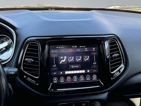 Certified 2020 Jeep Compass Limited AWD/4WD image 10