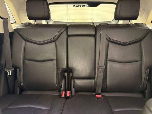 Used 2019 Cadillac XT5 Luxury FWD image 46