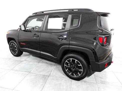 Used 2023 Jeep Renegade Trailhawk AWD/4WD image 5