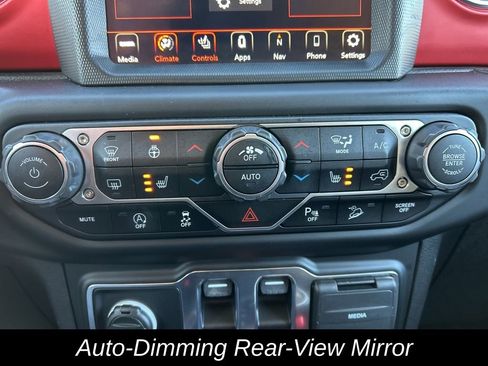 Used 2021 Jeep Wrangler Rubicon image 30