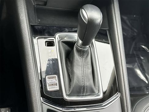 Used 2025 MAZDA CX-5 AWD 2.5 S w/ Preferred Package image 21