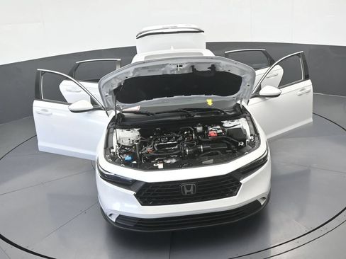 Used 2024 Honda Accord EX image 70