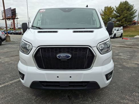 Used 2023 Ford Transit 350 XLT image 3