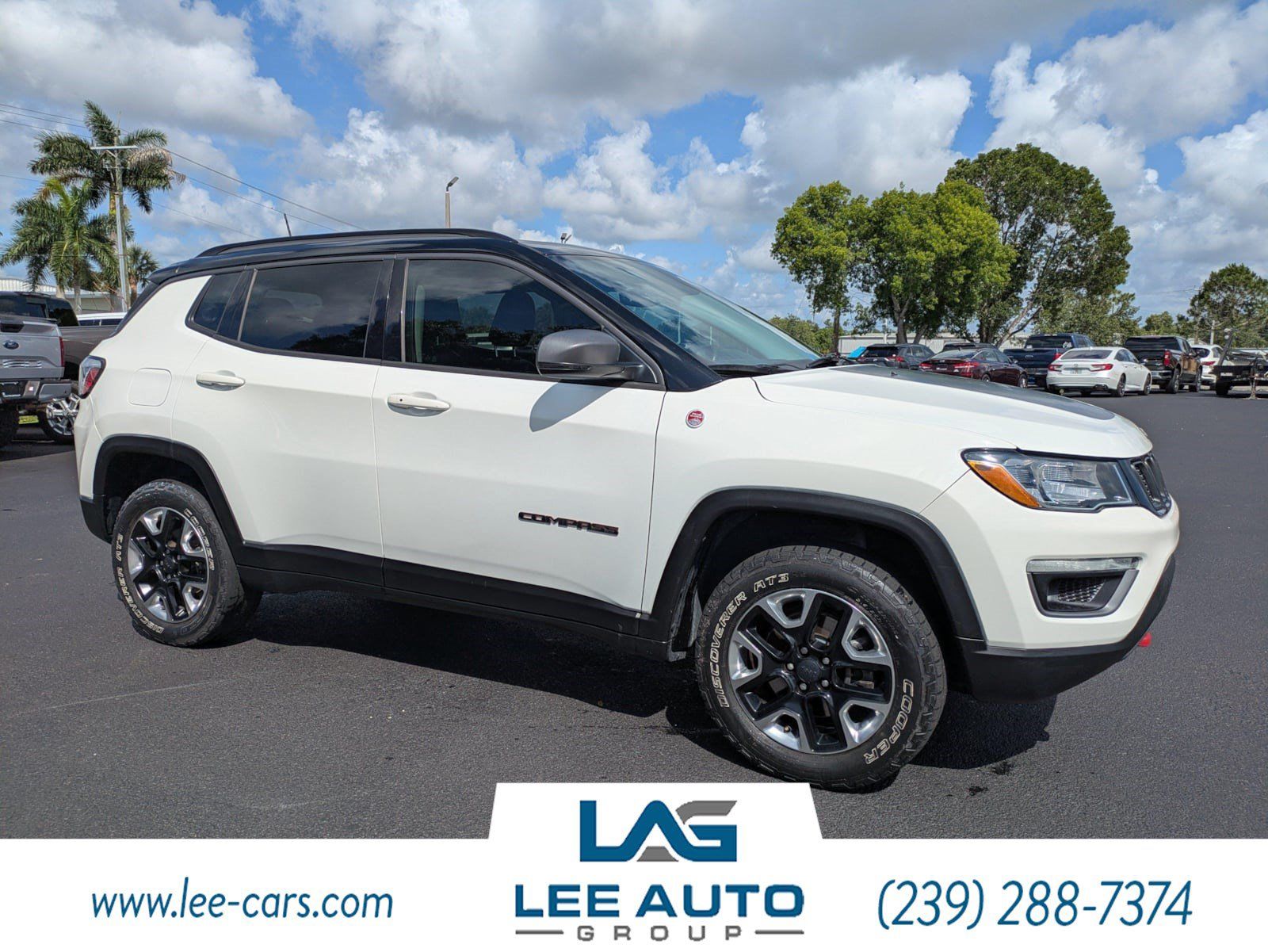 Used 2017 Jeep Compass Trailhawk w/ Leather Interior Group AWD/4WD image 1