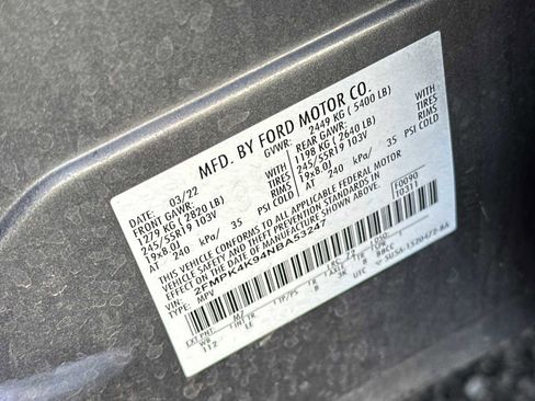 Certified 2022 Ford Edge Titanium image 53