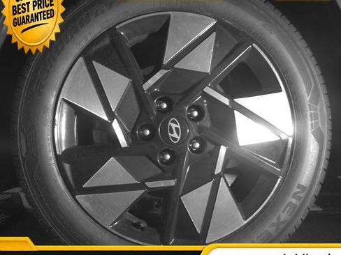 Used 2024 Hyundai Kona SEL FWD image 23