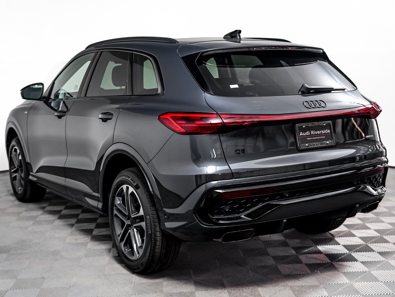 New 2026 Audi Q5 2.0T AWD/4WD image 2