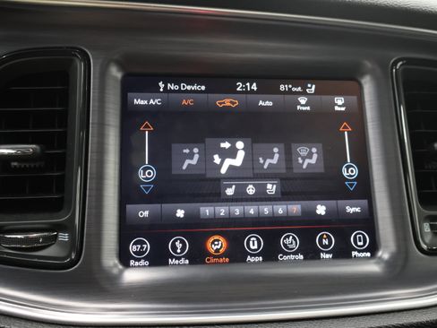 Used 2018 Dodge Challenger GT AWD/4WD image 41