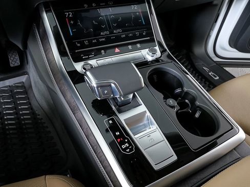 New 2025 Audi Q7 3.0T Premium Plus image 18