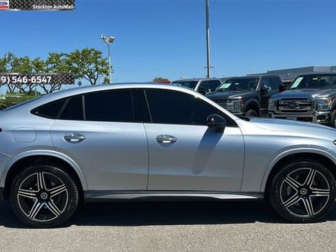 Used 2024 Mercedes-Benz GLC 300 4MATIC image 2