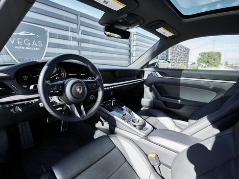 Used 2024 Porsche 911 Carrera S w/ Sport Package image 2