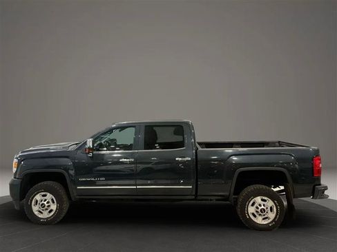 Used 2019 GMC Sierra 2500 Denali AWD/4WD image 2