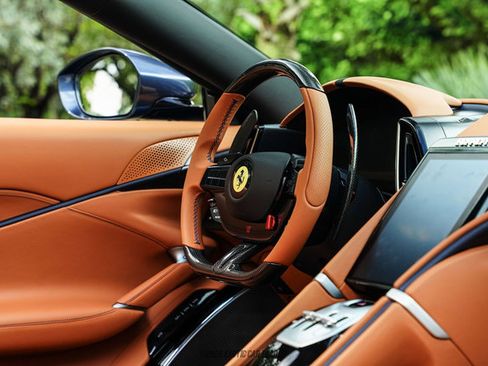Used 2026 Ferrari Roma Spider RWD image 44