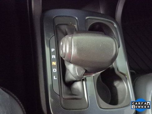 Used 2021 Chevrolet Colorado Z71 w/ Safety Package image 17