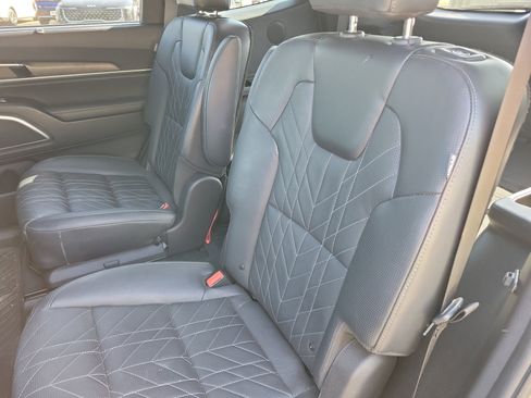 Used 2024 Kia Telluride SX Prestige X-Line image 7