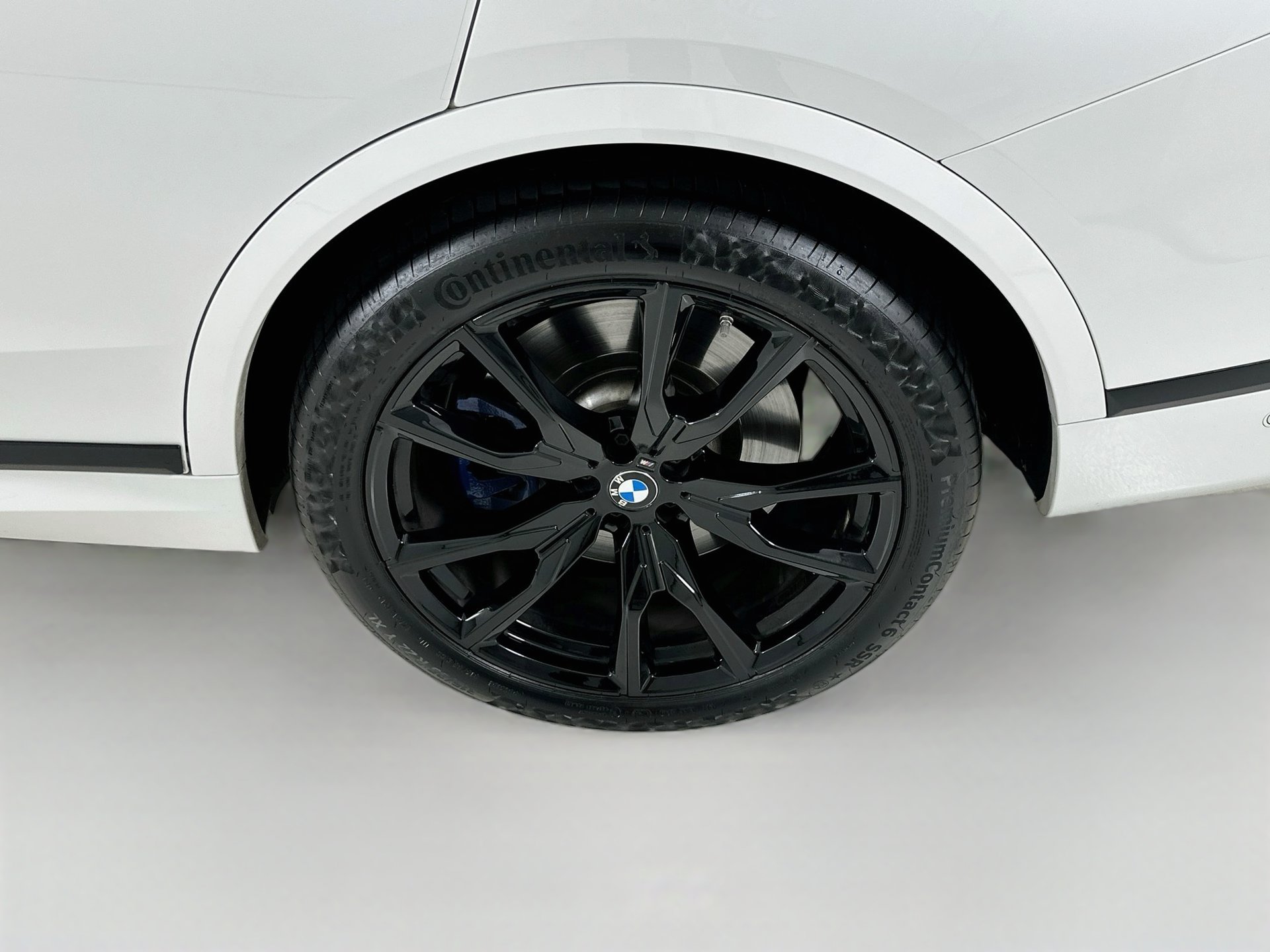 Used 2023 BMW X7 M60i w/ Executive Package AWD/4WD image 36