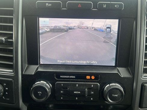 Used 2020 Ford F350 XLT w/ XLT Premium Package image 23