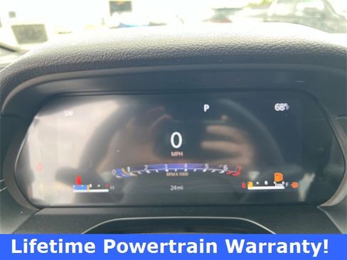 New 2025 Jeep Grand Cherokee Altitude image 23