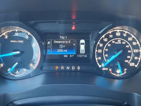 Used 2023 Ford Ranger Lariat w/ Trailer Tow Package image 11