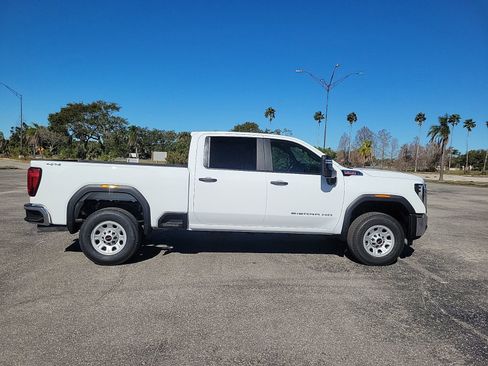 New 2026 GMC Sierra 2500 Pro w/ Max Trailering Package image 4
